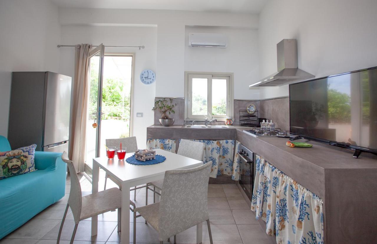 Casa Gioia Lägenhet Giardini Naxos Exteriör bild