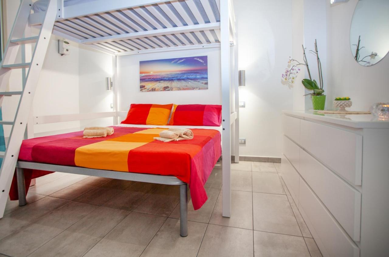 Casa Gioia Lägenhet Giardini Naxos Exteriör bild