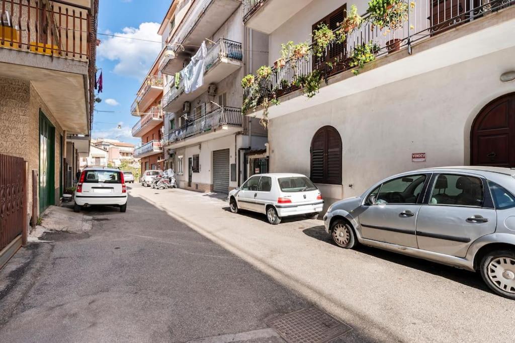 Casa Gioia Lägenhet Giardini Naxos Exteriör bild