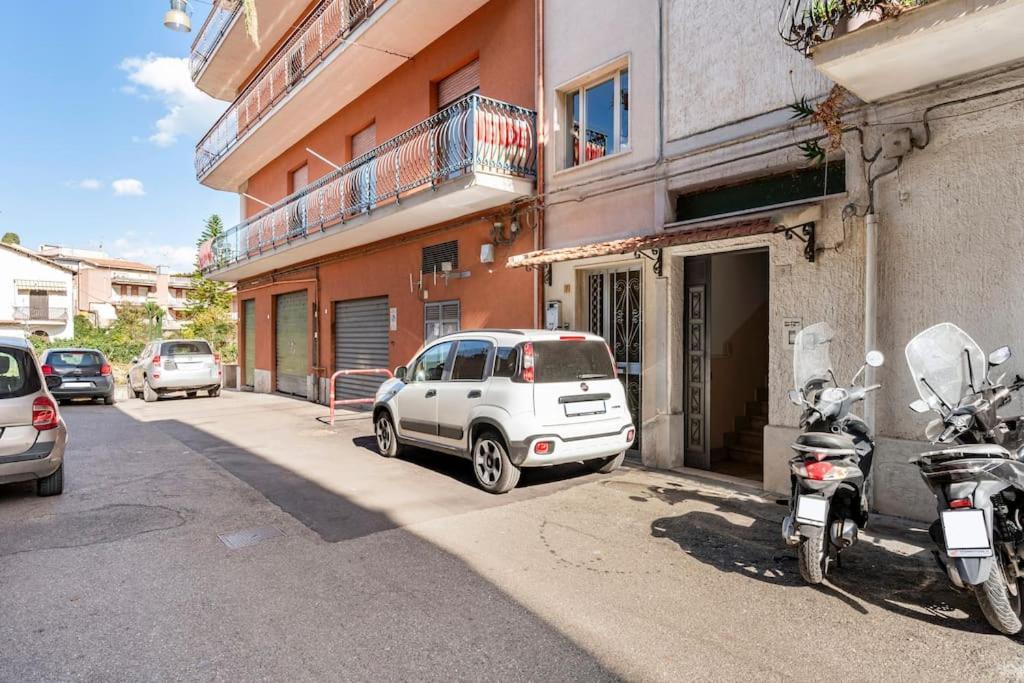 Casa Gioia Lägenhet Giardini Naxos Exteriör bild